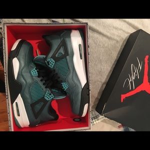 Jordan Teal 4 30th Anniversary Size 12